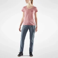 FJÄLLRÄVEN 1960 LOGO T-SHIRT W Damen - T-Shirt -Günstiges Trail Outfit Geschäft 5637912129 c 1960 logo tshirt w fjaellraeven 24